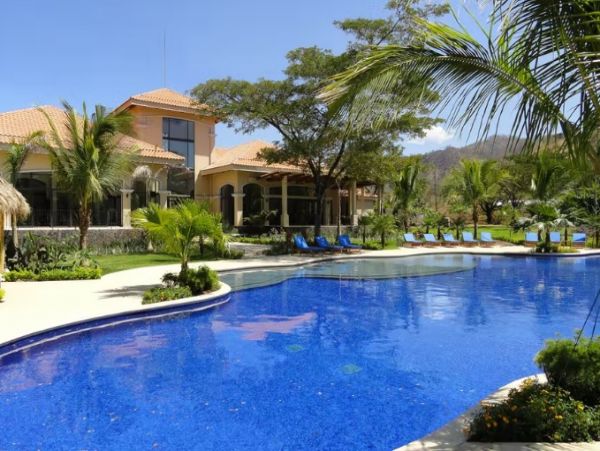 Guanacaste 5 Bedroom Home with Private Pool & Spa