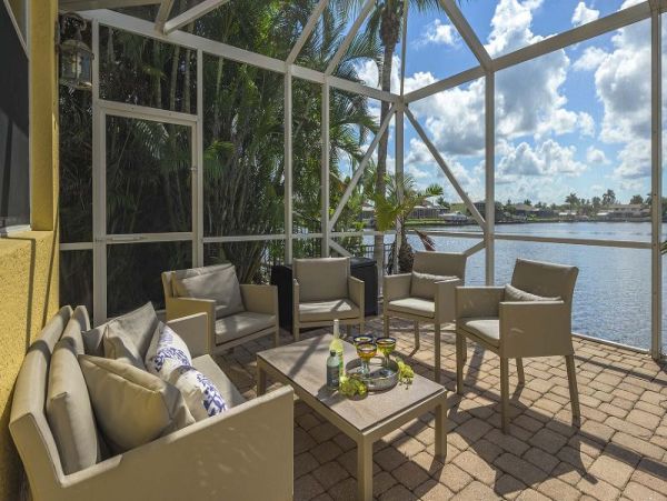 Cape Coral 4 Bedroom Home with Private Pool & Spa