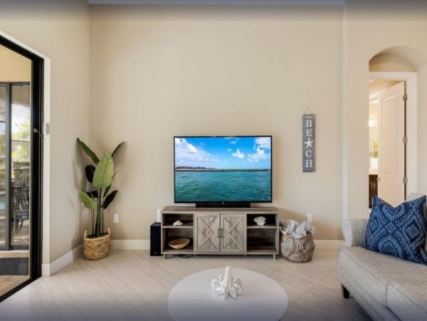 Cape Coral Vacation Pool Home Four Bedroom