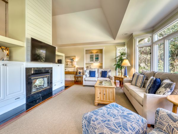 Lovely 5 Bedroom Vacation Home in Hilton Head Close to Beach