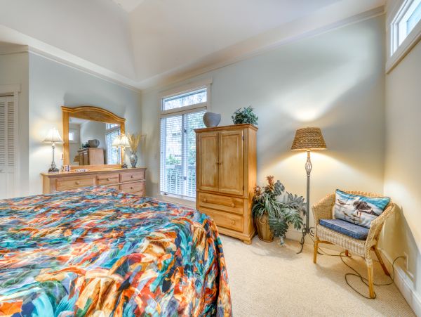 Lovely 5 Bedroom Vacation Home in Hilton Head Close to Beach