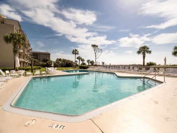 Oceanfront 2 Bedroom Vacation Condo