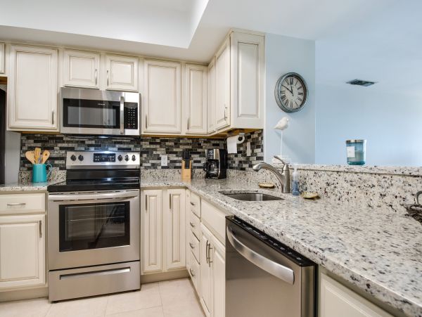 Oceanfront 2 Bedroom Vacation Condo