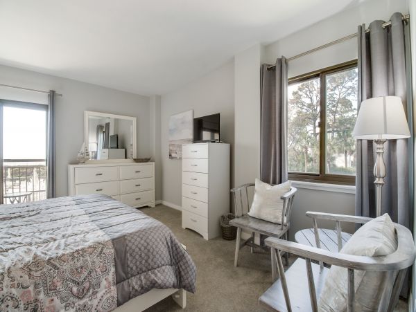 Oceanfront 2 Bedroom Vacation Condo
