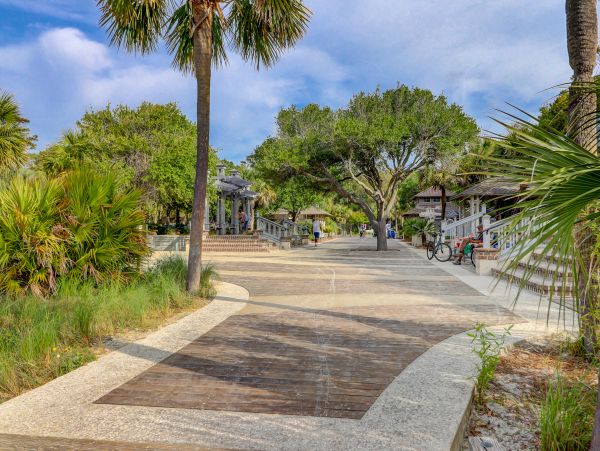 Oceanfront 2 Bedroom Vacation Condo