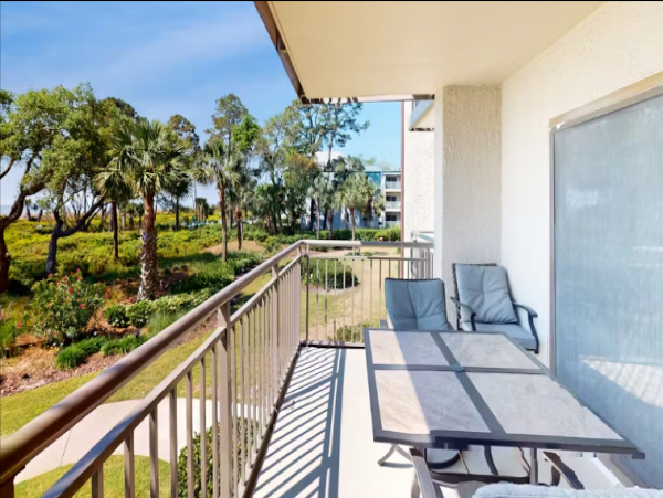Oceanfront 2 Bedroom Vacation Condo