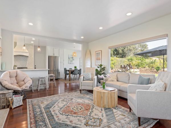 Santa Barbara Gorgeous 2 Bedroom Vacation Home Walk To Beach