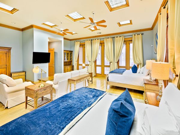 Luxury Palm Spring Vacation Pool Estate Eleven Bedrooms