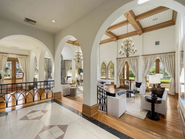 Luxury Palm Spring Vacation Pool Estate Eleven Bedrooms