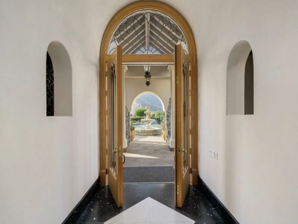 Luxury Palm Spring Vacation Pool Estate Eleven Bedrooms