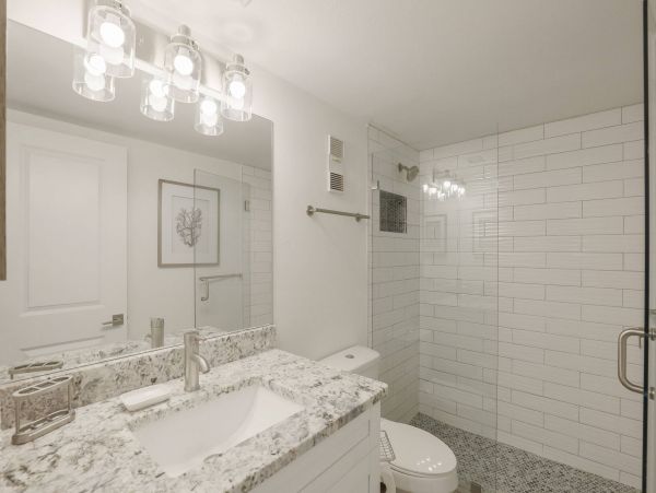 Two Bedroom Beachfront Vacation Condo in Marco Island