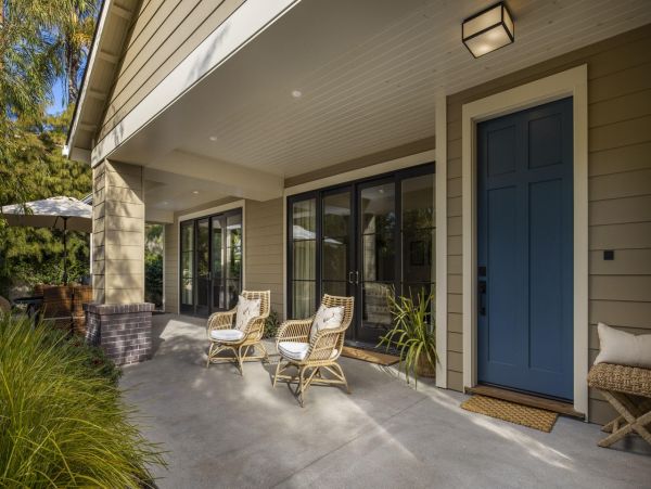 Single-Level Santa Barbara 3 Bedroom Vacation Home Sleeps 6