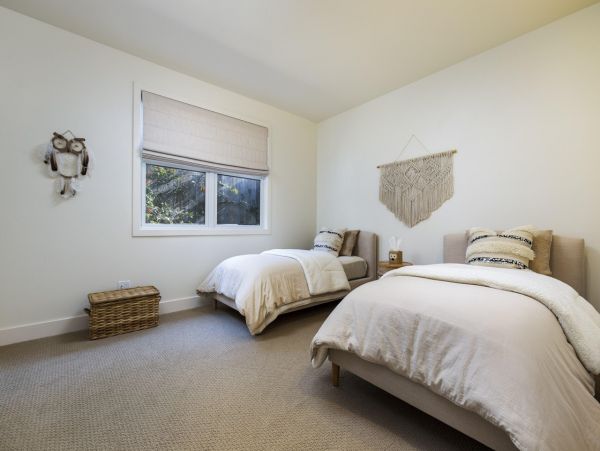 Single-Level Santa Barbara 3 Bedroom Vacation Home Sleeps 6