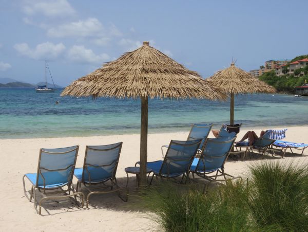 St. Thomas Vacation Condo Three Bedrooms Walk To Beach