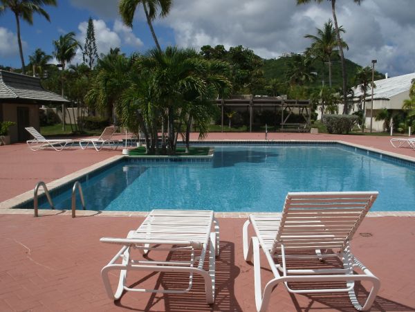 St. Thomas Vacation Condo Three Bedrooms Walk To Beach