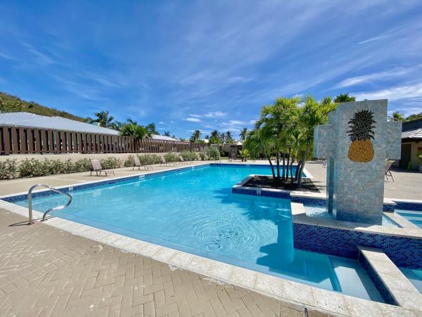St. Thomas Vacation Condo Three Bedrooms Walk To Beach