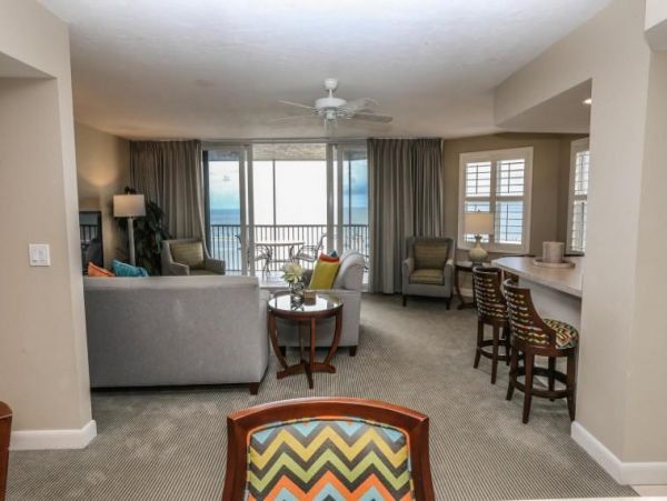 Fort Myers Beach Gulffront Condo