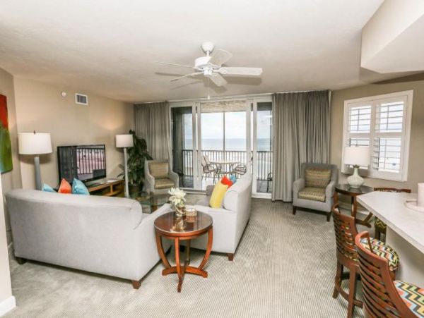 Fort Myers Beach Gulffront Condo