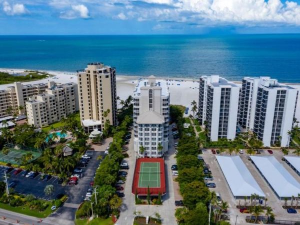 Fort Myers Beach Gulffront Condo