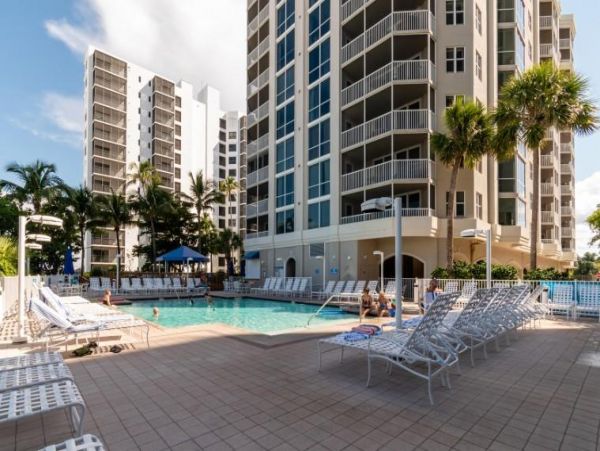 Fort Myers Beach Gulffront Condo