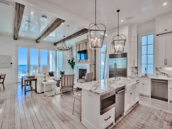 Seacrest Beach Luxury Beach House , Pool, Sleeps 22 Guest
