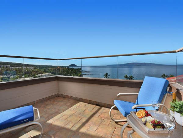 Beautiful Condo with Majestic Views of Molokini & Polo Beach