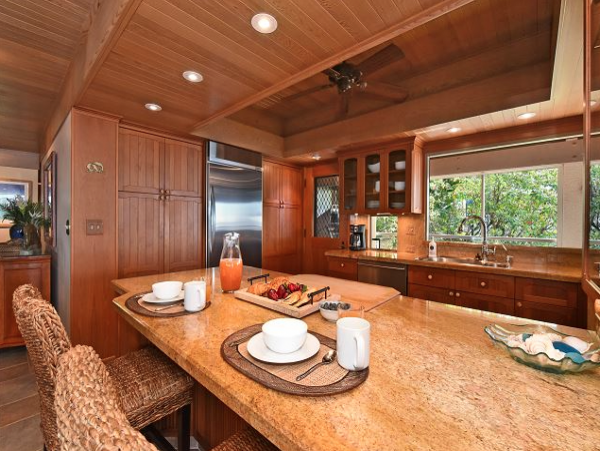 Beautiful Condo with Majestic Views of Molokini & Polo Beach