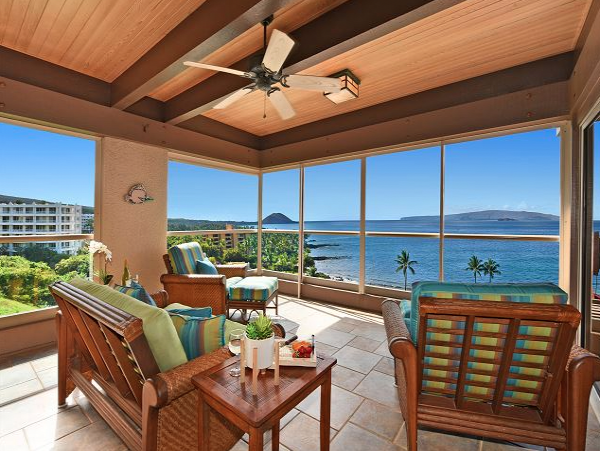 Beautiful Condo with Majestic Views of Molokini & Polo Beach