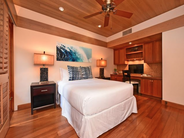 Beautiful Condo with Majestic Views of Molokini & Polo Beach