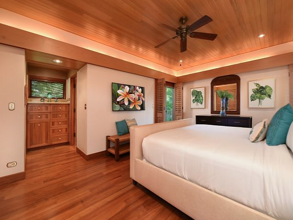 Beautiful Condo with Majestic Views of Molokini & Polo Beach