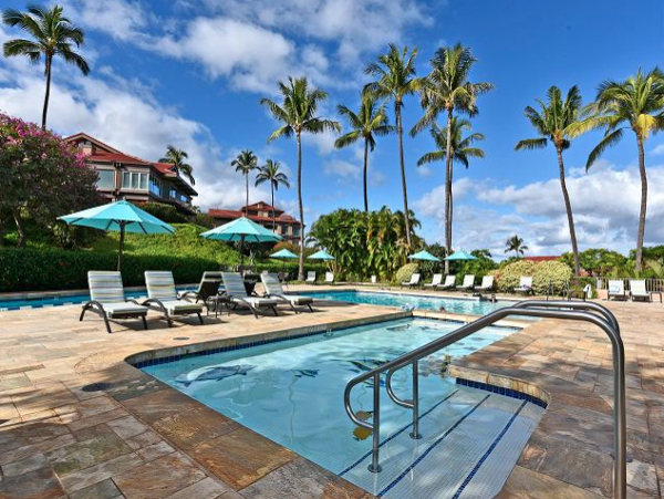 Beautiful Condo with Majestic Views of Molokini & Polo Beach