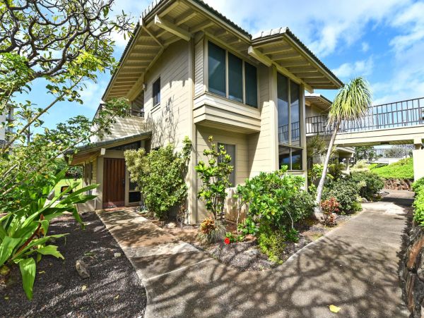 Ocean Views Kapalua Vacation Condo One Bedroom Sleeps Four