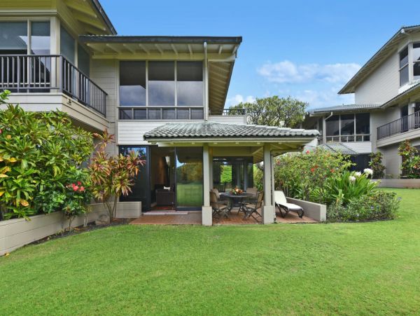 Ocean Views Kapalua Vacation Condo One Bedroom Sleeps Four