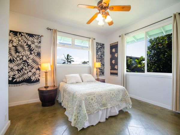 Maui Six Bedroom Vacation Home Close to Beach Sleeps 12