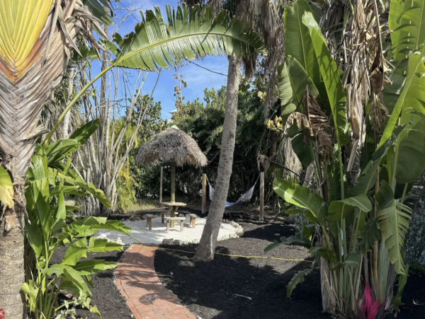 Spacious & Cheerful 3 Bedroom Cottage with Beautiful Patio