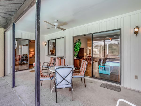 Manasota Key Vacation Pool Home Two Bedrooms Sleeps Six