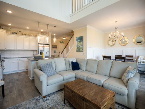 Hilton Head Lakefront Four Bedroom Vacation Rental