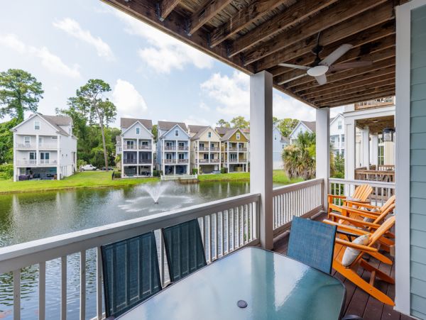 Hilton Head Lakefront Four Bedroom Vacation Rental