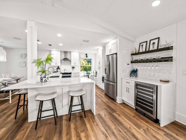 Walk to the Beach Three Bedroom Rental Home in Anna Maria