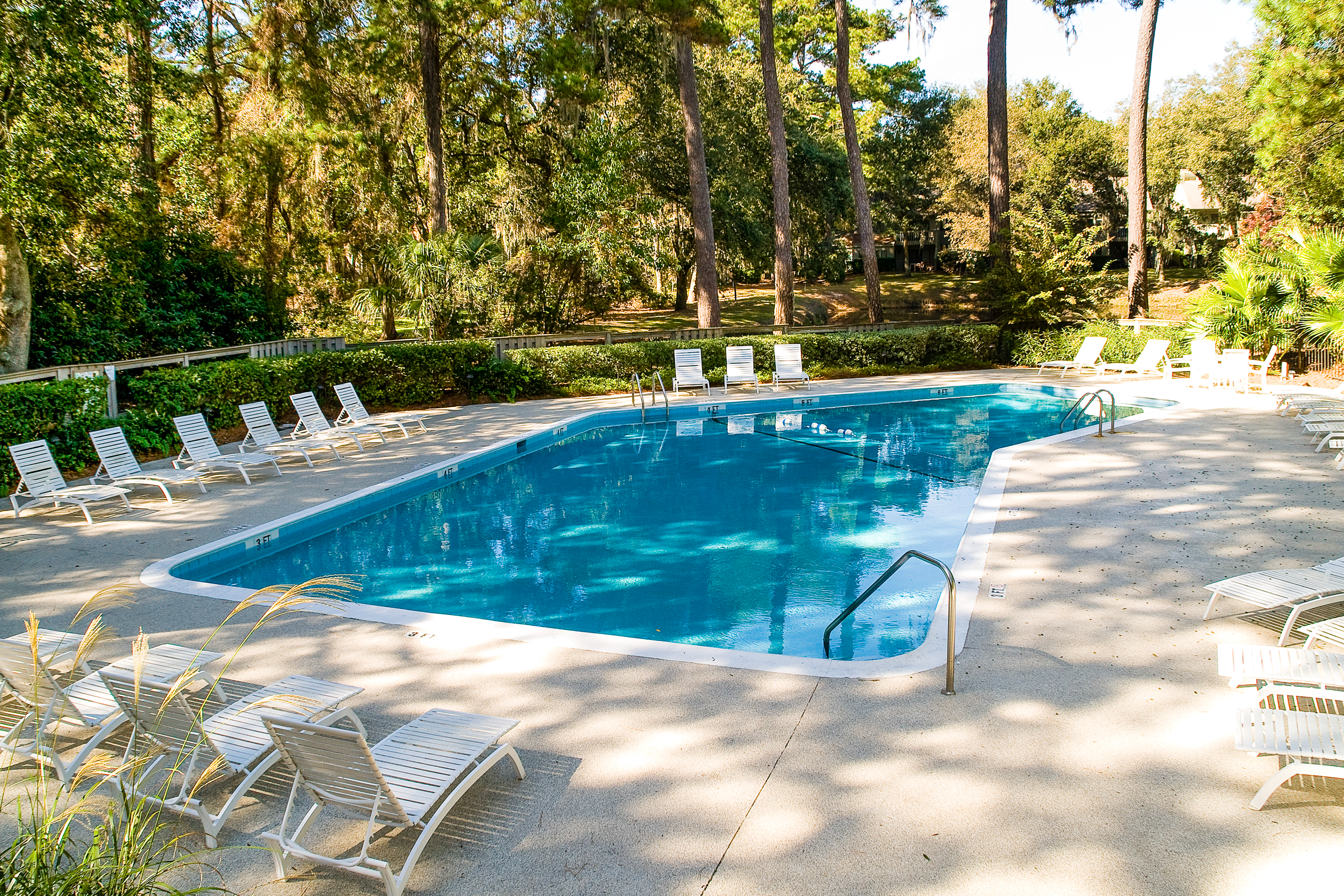 Hilton Head Dog-Friendly Villa with 2 Bedrooms Lagoon Views