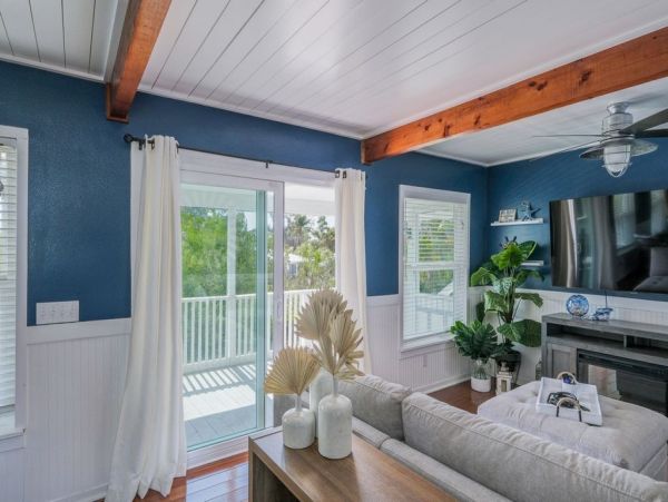 Anna Maria 3 Bedroom Home with Private Pool & Canal Views