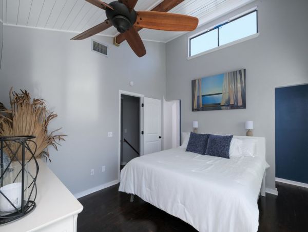 Anna Maria 3 Bedroom Home with Private Pool & Canal Views