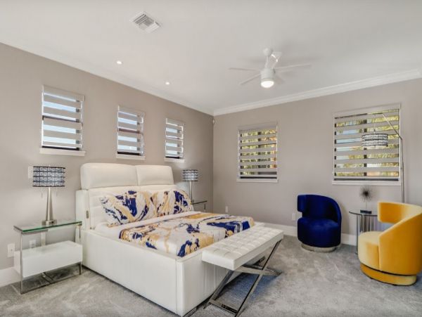 Three Bedroom Home with Private Pool & Canal View Sleeps Six