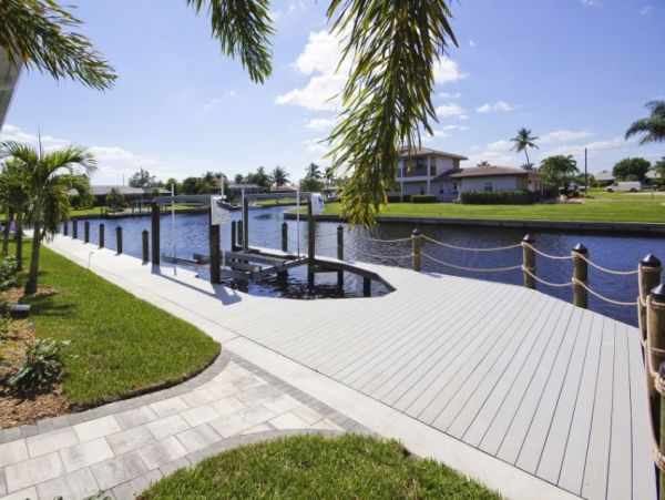 Cape Coral Vacation Pool Home Four Bedrooms Sleeps 8 Guests
