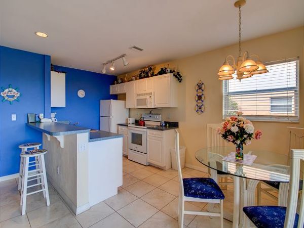 Secluded East end First floor Sanibel Beach Condo
