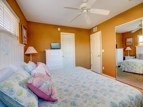 Secluded East end First floor Sanibel Beach Condo