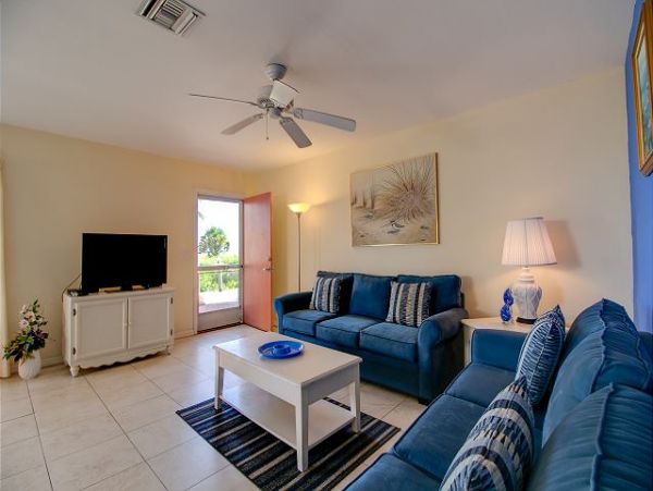 Secluded East end First floor Sanibel Beach Condo