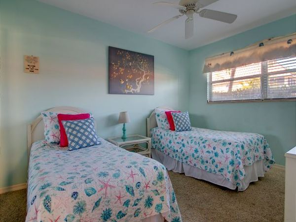 Secluded East end First floor Sanibel Beach Condo