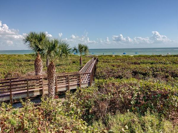 Secluded East end First floor Sanibel Beach Condo