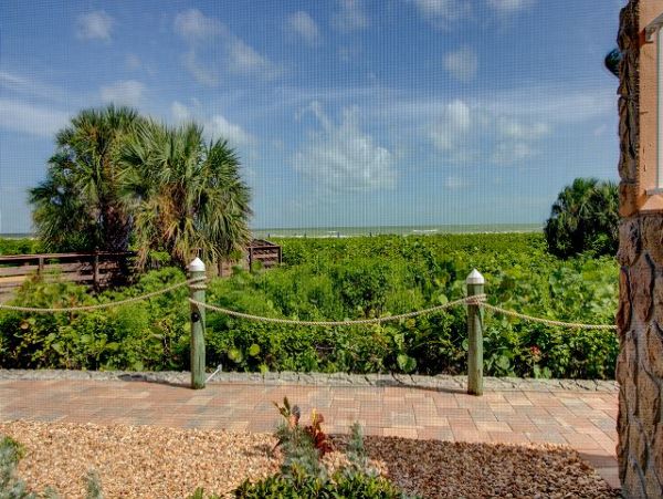 Secluded East end First floor Sanibel Beach Condo